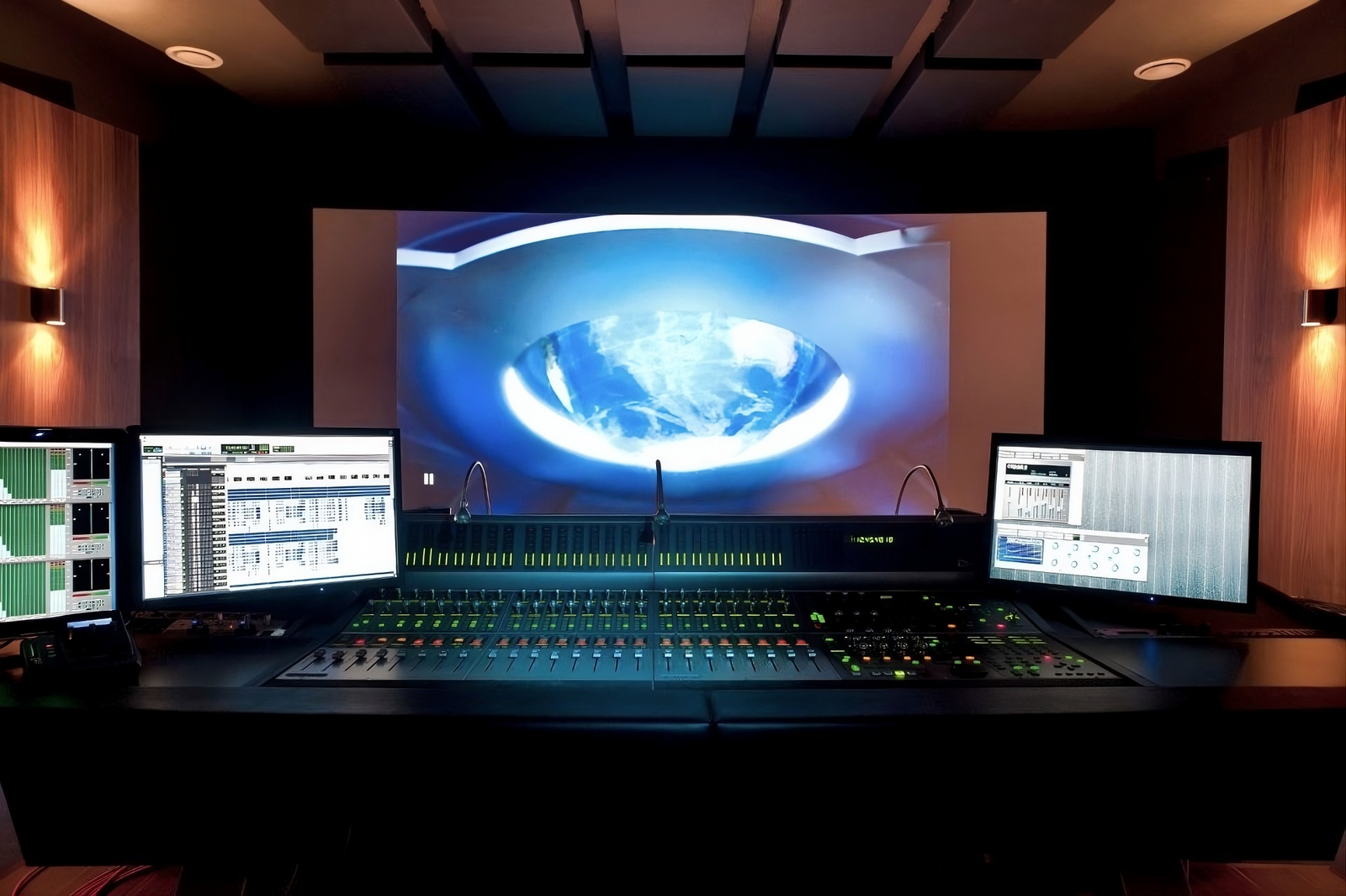 AIKON mt Studio A | Photos © 2012 Luigi Caputo